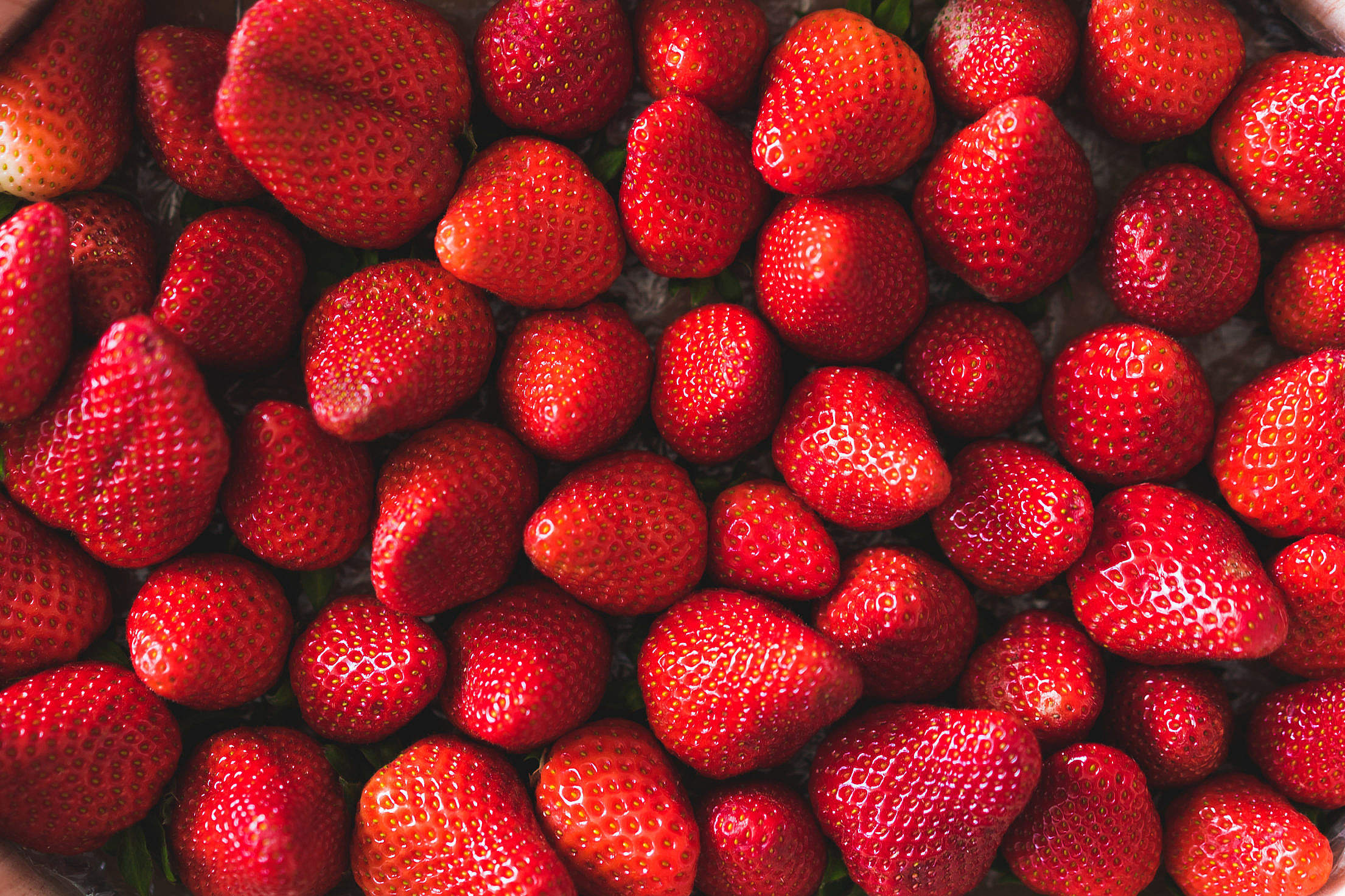 Strawberries)